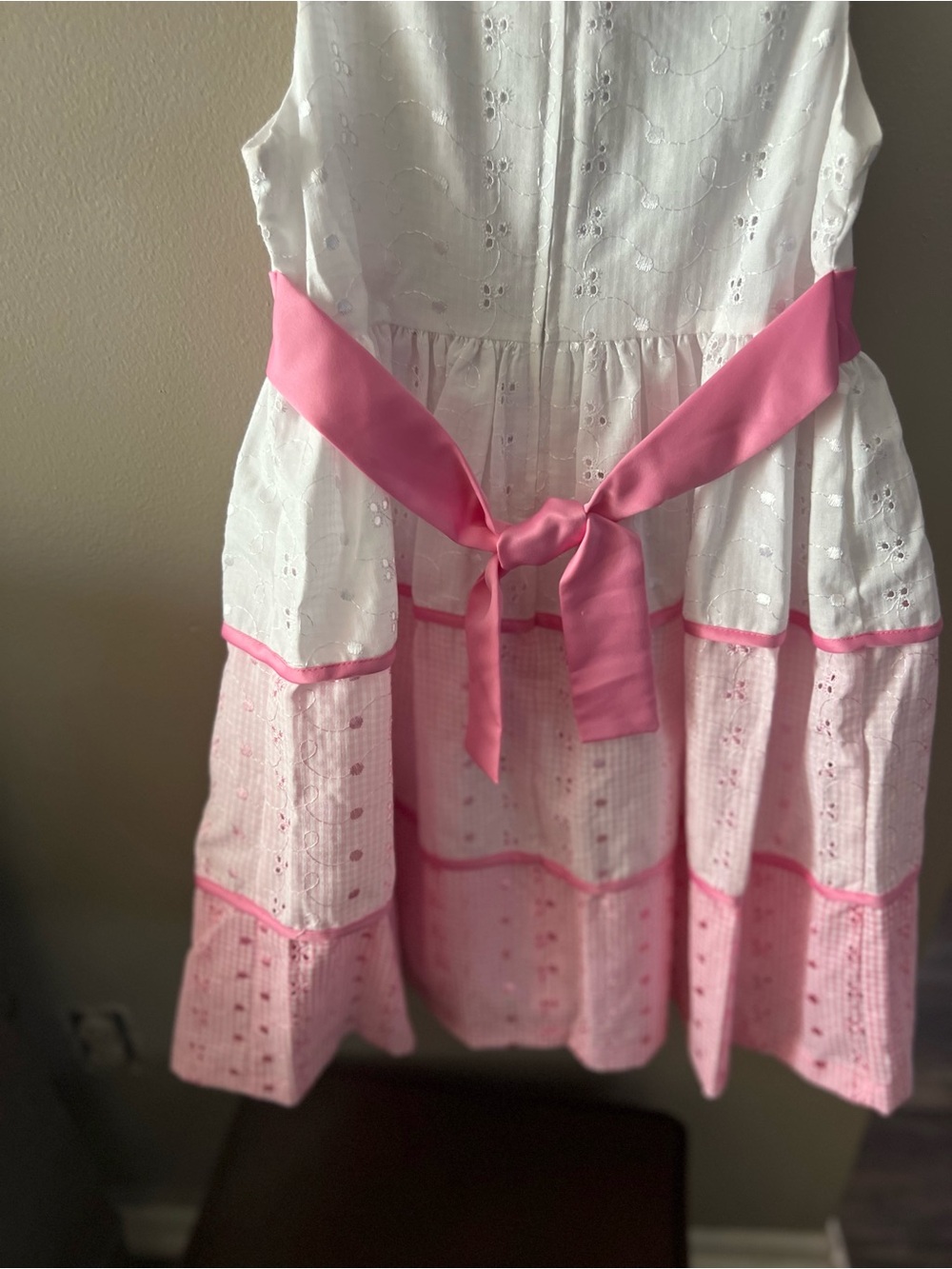 Jessica McClintock White and Pink Floral Sash Dress - Picture 5 of 8